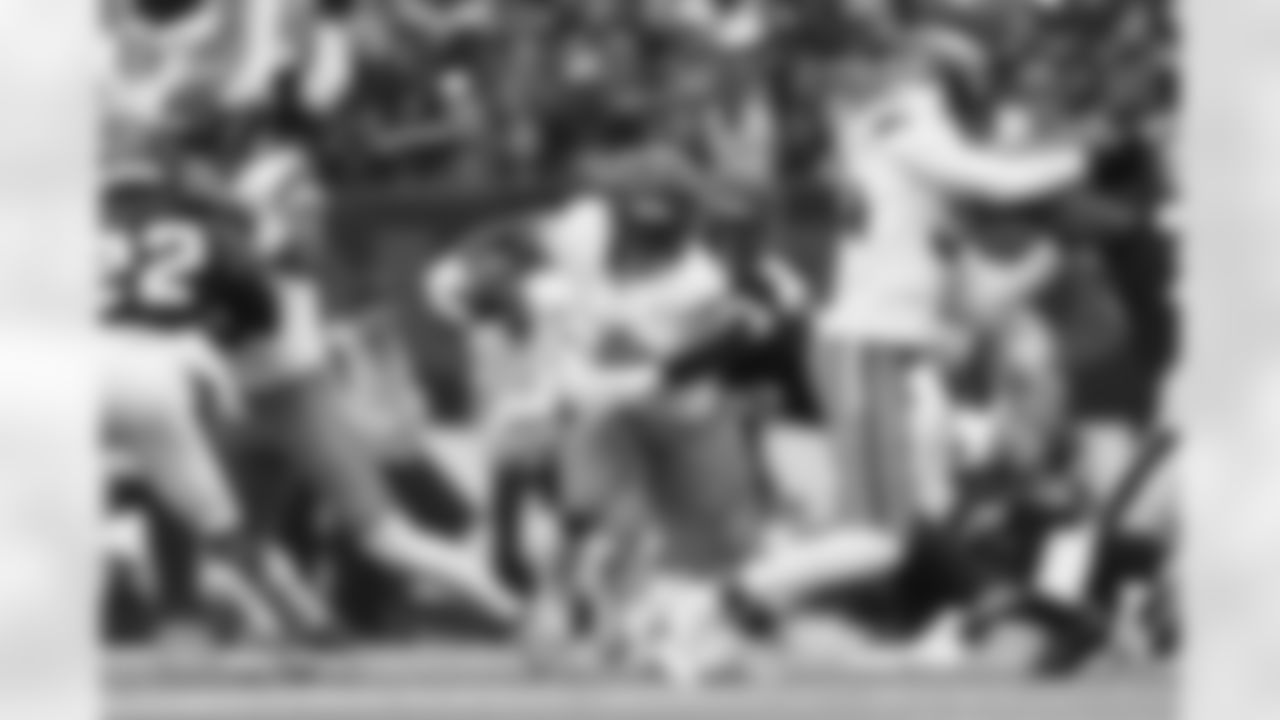 RJ Harvey during the Broncos' Week 9 game against the Houston Texans at NRG Stadium in Houston, Texas on November 2, 2025. Photo by Gabriel Christus / Denver Broncos