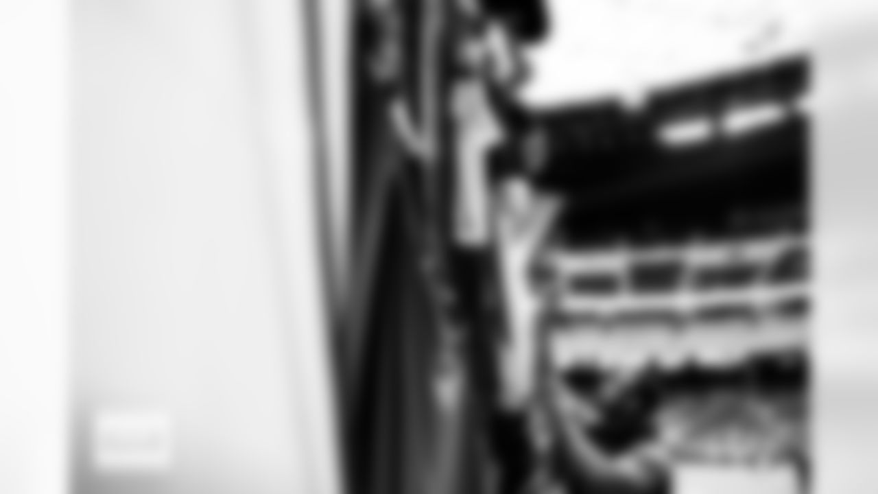 Denver Broncos cornerback Pat Surtain II signs autographs for fans before the Broncos' Week 14 game against the Las Vegas Raiders at Allegiant Stadium in Las Vegas, Nevada on December 7, 2025. Photo by Gabriel Christus / Denver Broncos