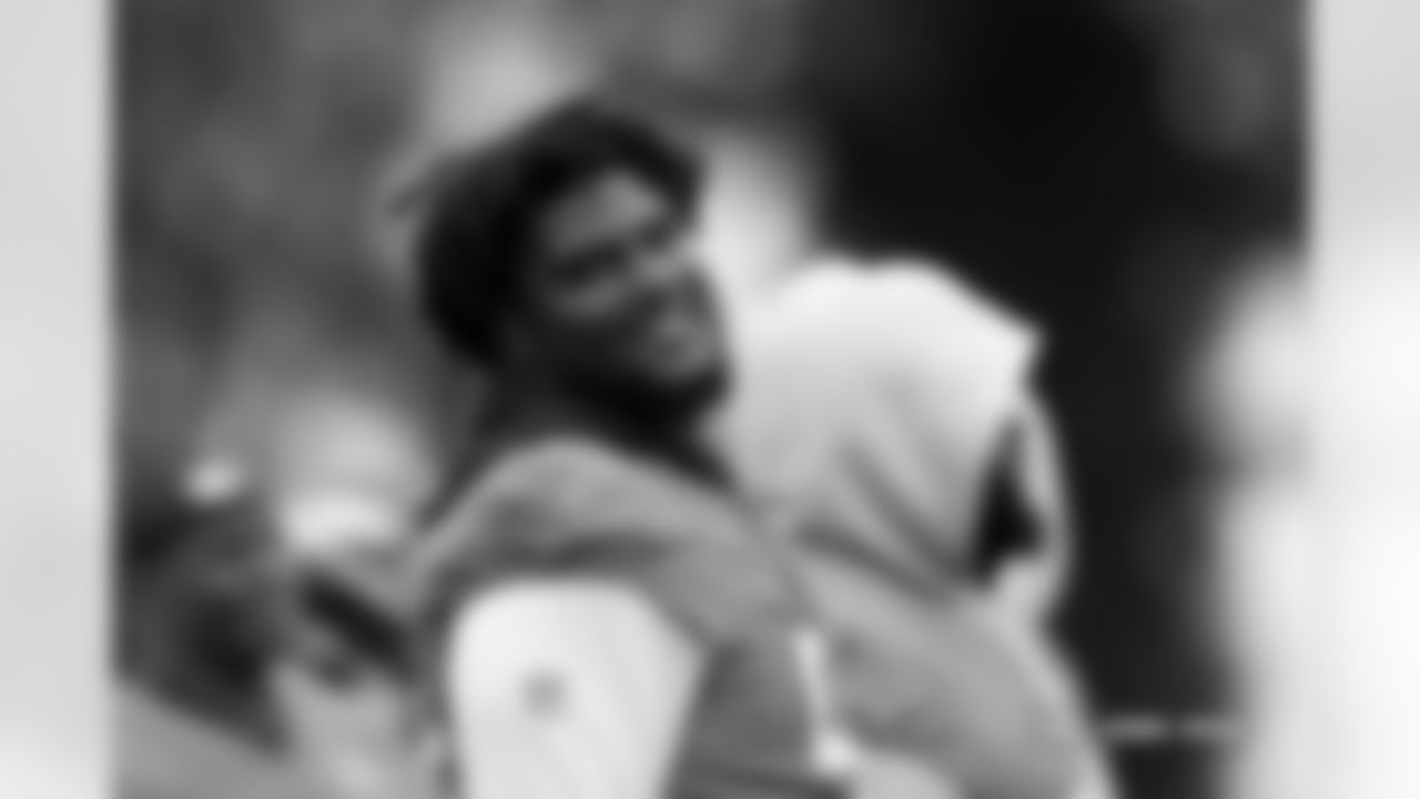 Malcolm Roach during practice at Tottenham Hotspur Football Club Training Ground in Enfield, England on October 9, 2025. Photo by Gabriel Christus / Denver Broncos