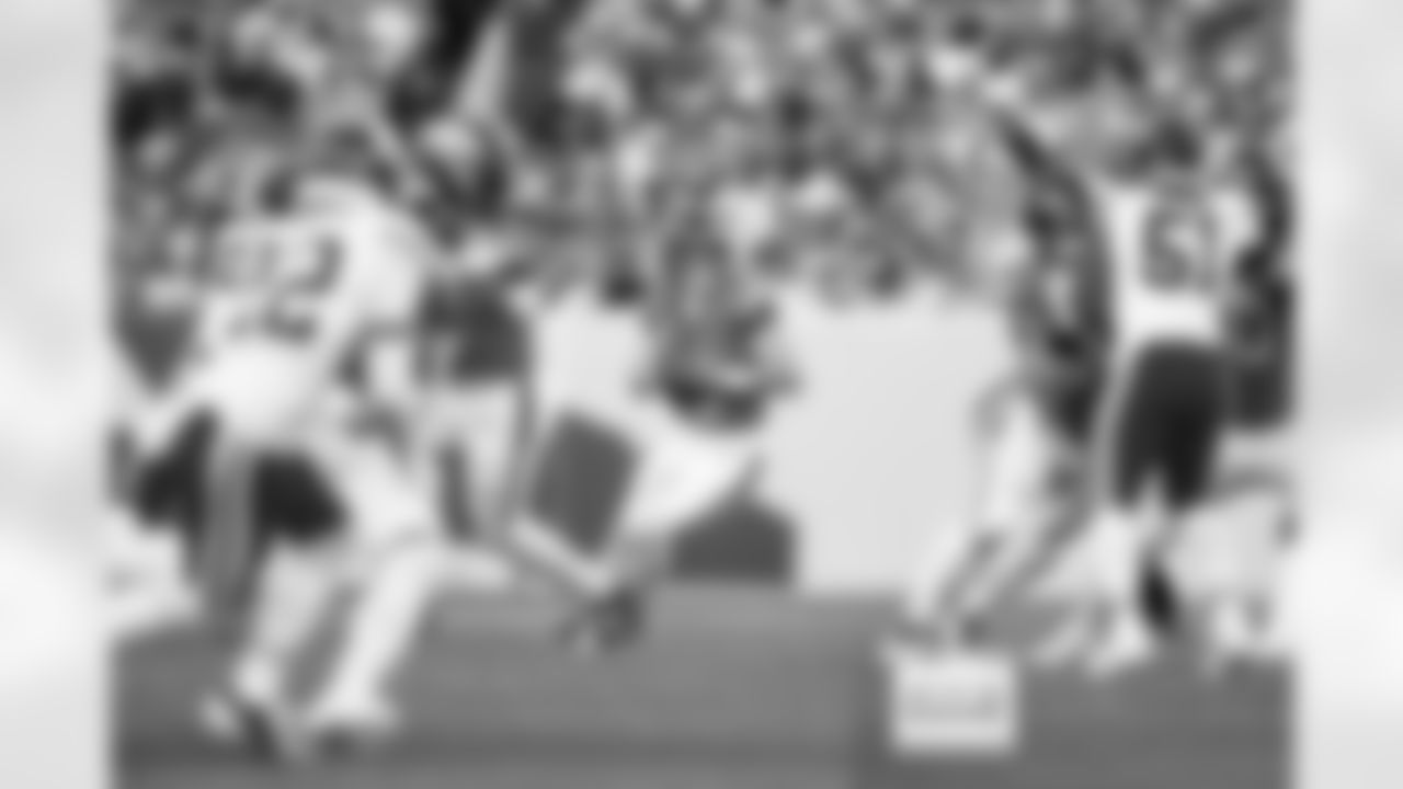 Denver Broncos quarterback Bo Nix (10) drops back to pass during the Broncos' Week 11 game against the Kansas City Chiefs at Empower Field at Mile High in Denver, Colorado on November 16, 2025. Photo by Gavin Liddell / Denver Broncos