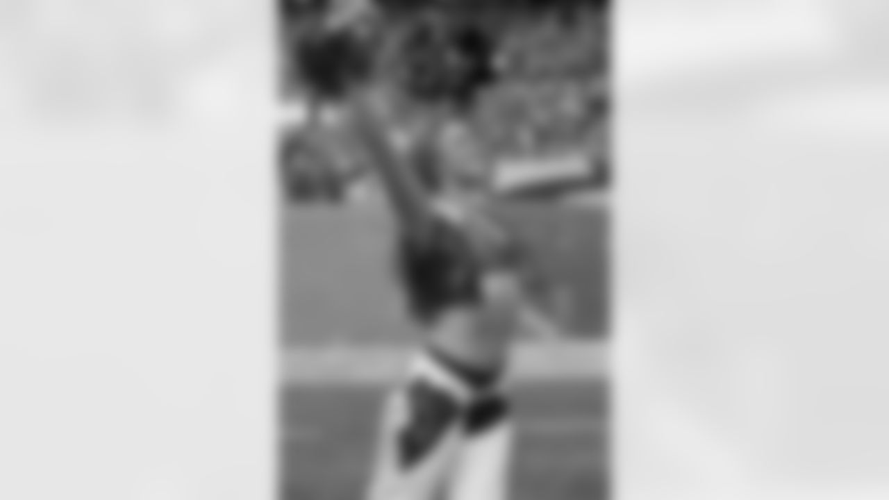 Denver Broncos Cheerleaders during the Broncos' Week 15 game against the Green Bay Packers at Empower Field at Mile High in Denver, Colorado on December 14, 2025. Photo by Paul Cloud / Denver Broncos