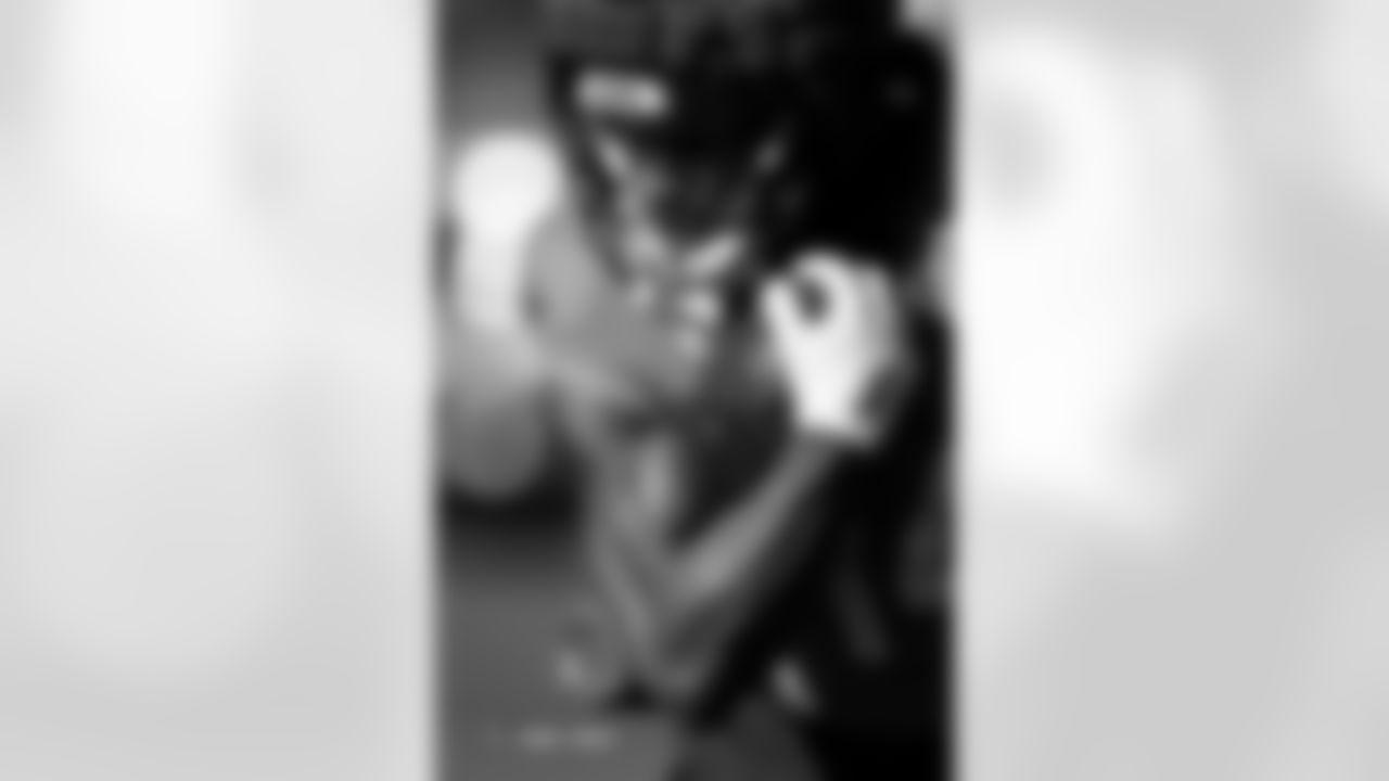 Courtland Sutton during practice at Broncos Park Powered by CommonSpirit in Englewood, Colorado on November 27, 2025. Photo by Ben Swanson / Denver Broncos