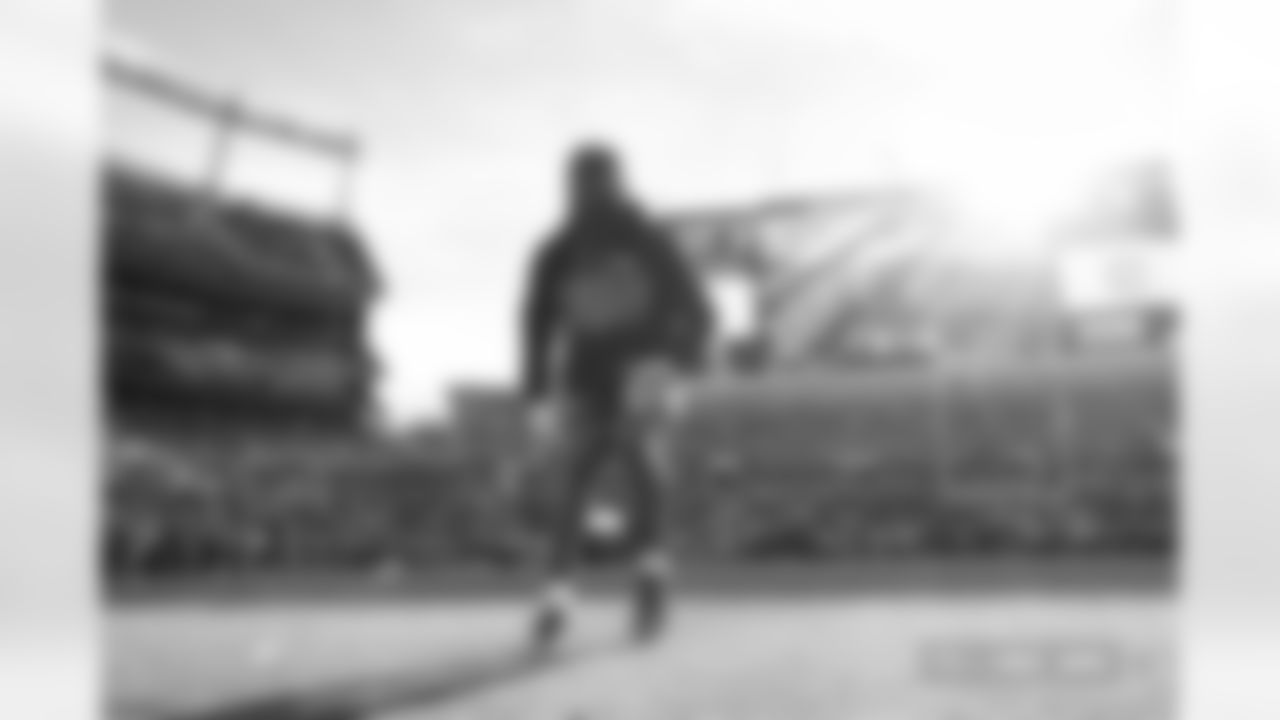 Ja'Quan McMillian before the Broncos' Week 16 game against the Jacksonville Jaguars at Empower Field at Mile High in Denver, Colorado on December 21, 2025. Photo by Ben Swanson / Denver Broncos