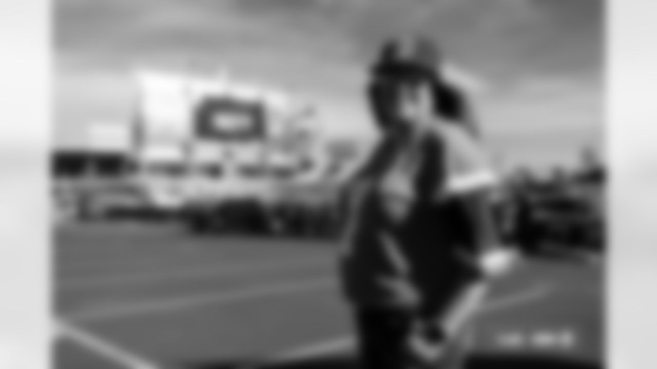 Fans before the Broncos' Week 18 game against the Los Angeles Chargers at Empower Field at Mile High in Denver, Colorado on January 4, 2026. Photo by Ben Swanson / Denver Broncos