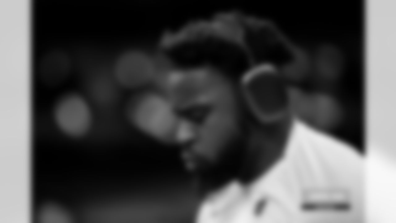 Audric Estime before the Broncos' Week 7 game against the New Orleans Saints at Caesars Superdome in New Orleans, Louisiana on October 17, 2024. Photo by Gabriel Christus / Denver Broncos