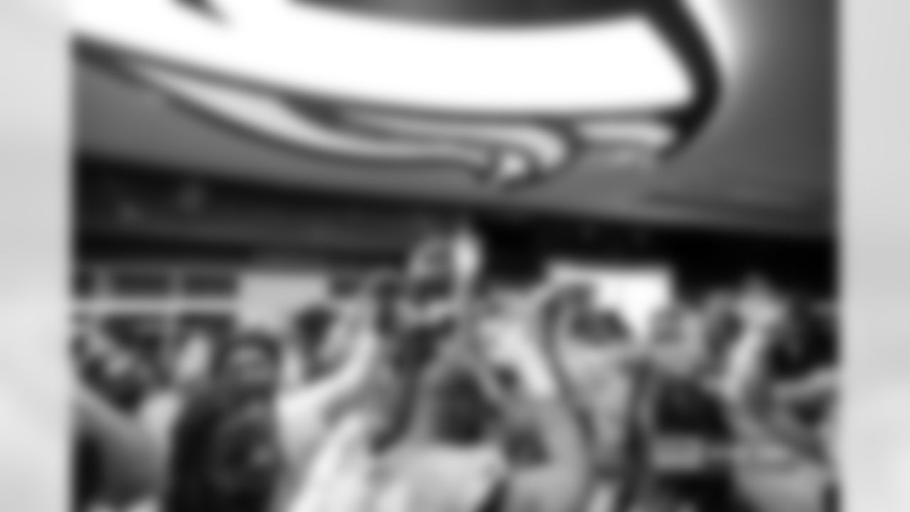 The team huddles together during the Broncos' Week 7 game against the New York Giants at Empower Field at Mile High in Denver, Colorado on October 19, 2025. Photo by Gabriel Christus / Denver Broncos