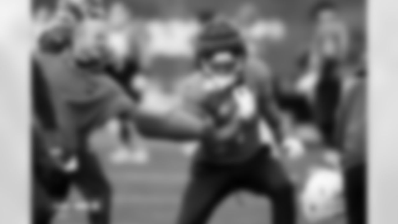 Evan Engram during practice at Broncos Park Powered by CommonSpirit in Englewood, Colorado on January 1, 2026. Photo by Ben Swanson / Denver Broncos