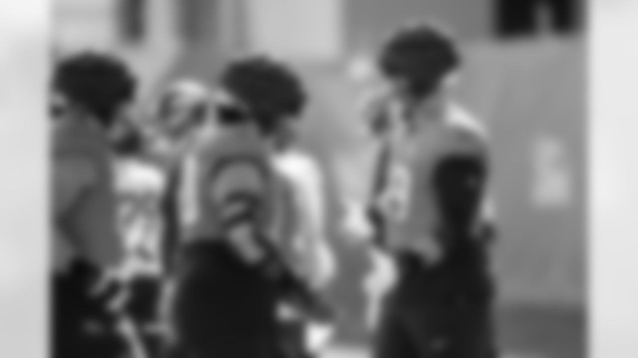 Luke Wattenberg and Mike McGlinchey during practice at Broncos Park Powered by CommonSpirit in Englewood, Colorado on November 13, 2025. Photo by Ben Swanson / Denver Broncos