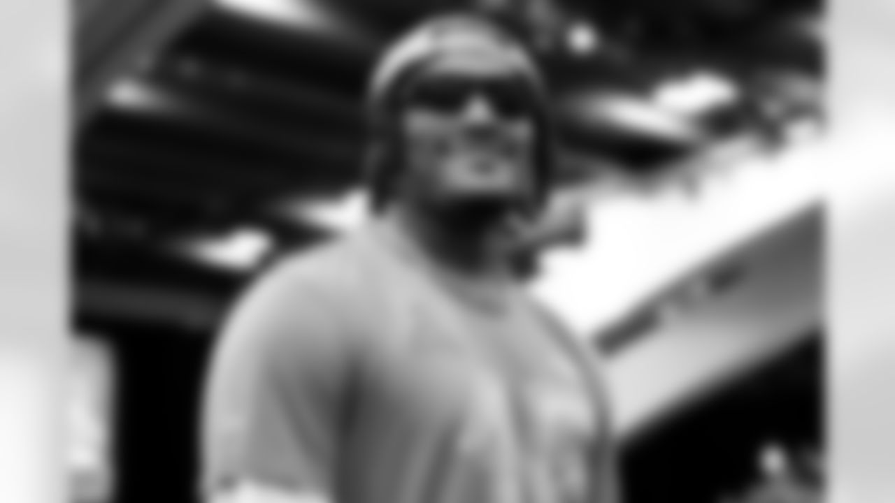 Denver Broncos linebacker Nik Bonitto (15) looks on prior to the 2026 Pro Bowl Game on Tuesday, February 3, 2026 in San Francisco, California. (Alika Jenner/NFL)