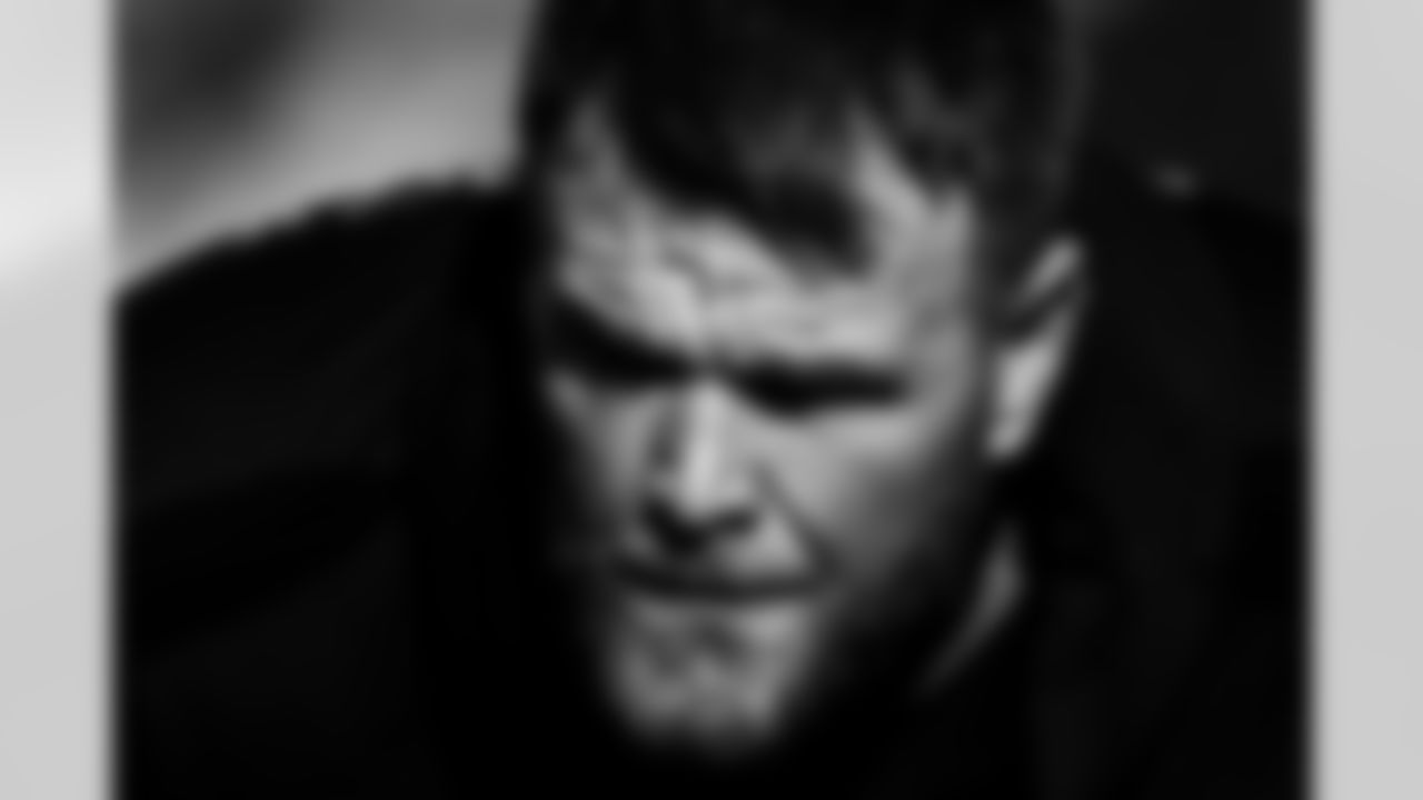 Mike McGlinchey before the Broncos' Week 16 game against the Jacksonville Jaguars at Empower Field at Mile High in Denver, Colorado on December 21, 2025. Photo by Ben Swanson / Denver Broncos