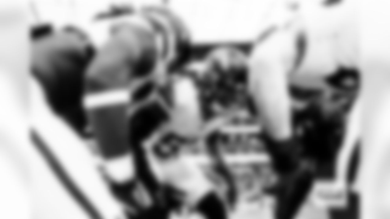 Denver Broncos linebacker Dre Greenlaw (57) breaks down the linebackers' huddle before the Broncos' Week 14 game against the Las Vegas Raiders at Allegiant Stadium in Las Vegas, Nevada on December 7, 2025. Photo by Ben Swanson / Denver Broncos