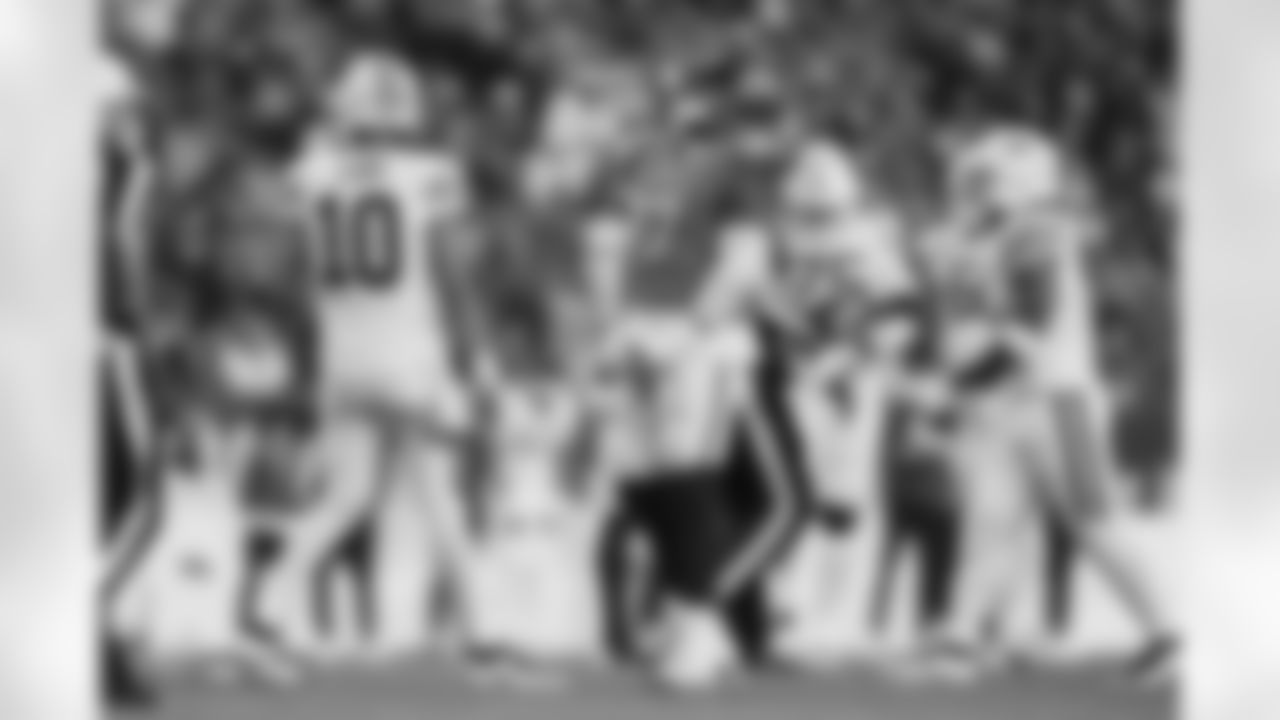 Malcolm Roach during the Broncos' Week 15 game against the Green Bay Packers at Empower Field at Mile High in Denver, Colorado on December 14, 2025. Photo by Gabriel Christus / Denver Broncos