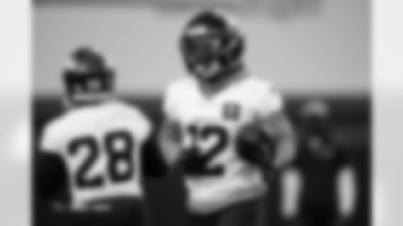 RJ Harvey during practice at Broncos Park Powered by CommonSpirit in Englewood, Colorado on October 31, 2025. Photo by Ben Swanson / Denver Broncos