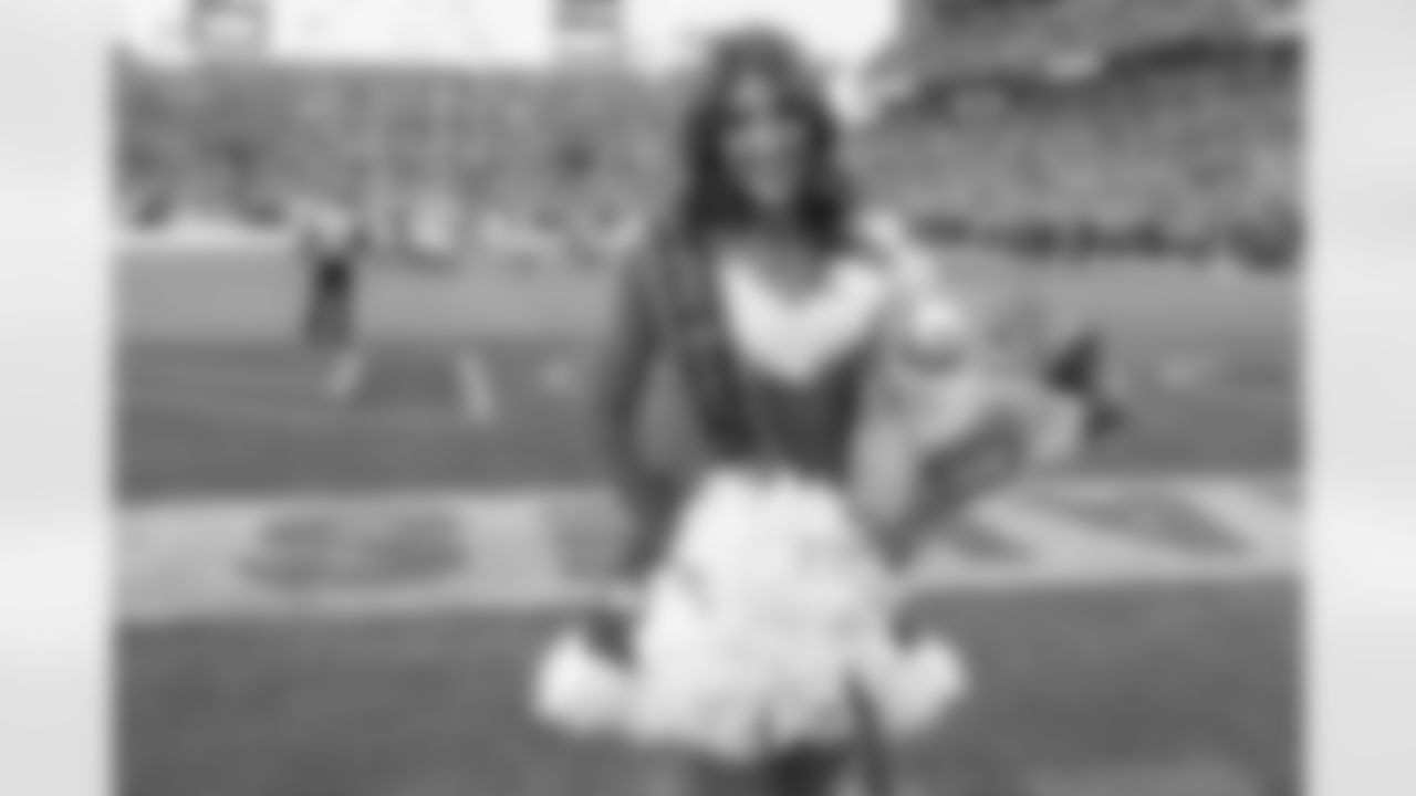 Denver Broncos Cheerleaders during the Broncos' Week 16 game against the Jacksonville Jaguars at Empower Field at Mile High in Denver, Colorado on December 21, 2025. Photo by Paul Cloud / Denver Broncos