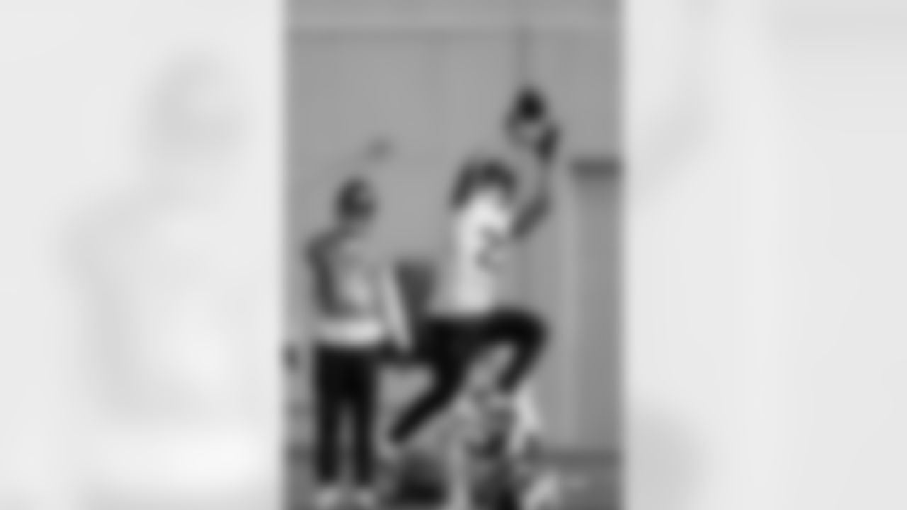 Brandon Jones during practice on Friday, December 12, 2025 at Broncos Park Powered by CommonSpirit in Englewood, Colorado.
Photo by Gabriel Christus / Denver Broncos