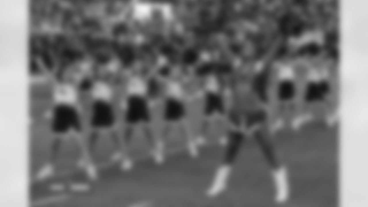 Denver Broncos Cheerleaders during the Broncos' preseason Week 2 game against the Arizona Cardinals at Empower Field at Mile High in Denver, Colorado on August 16, 2025. Photo by Paul Cloud / Denver Broncos