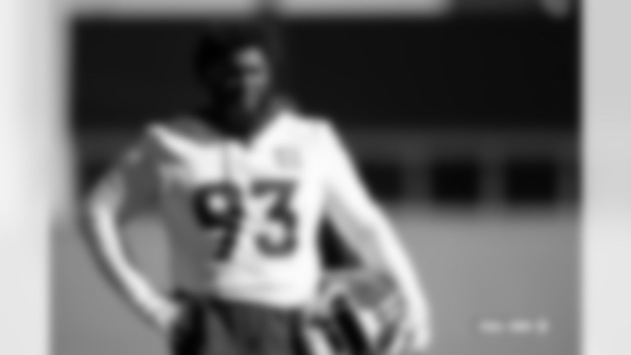 D.J. Jones during practice on Wednesday, October 22, 2025 at Broncos Park Powered by CommonSpirit in Englewood, Colorado.
Photo by Gabriel Christus / Denver Broncos