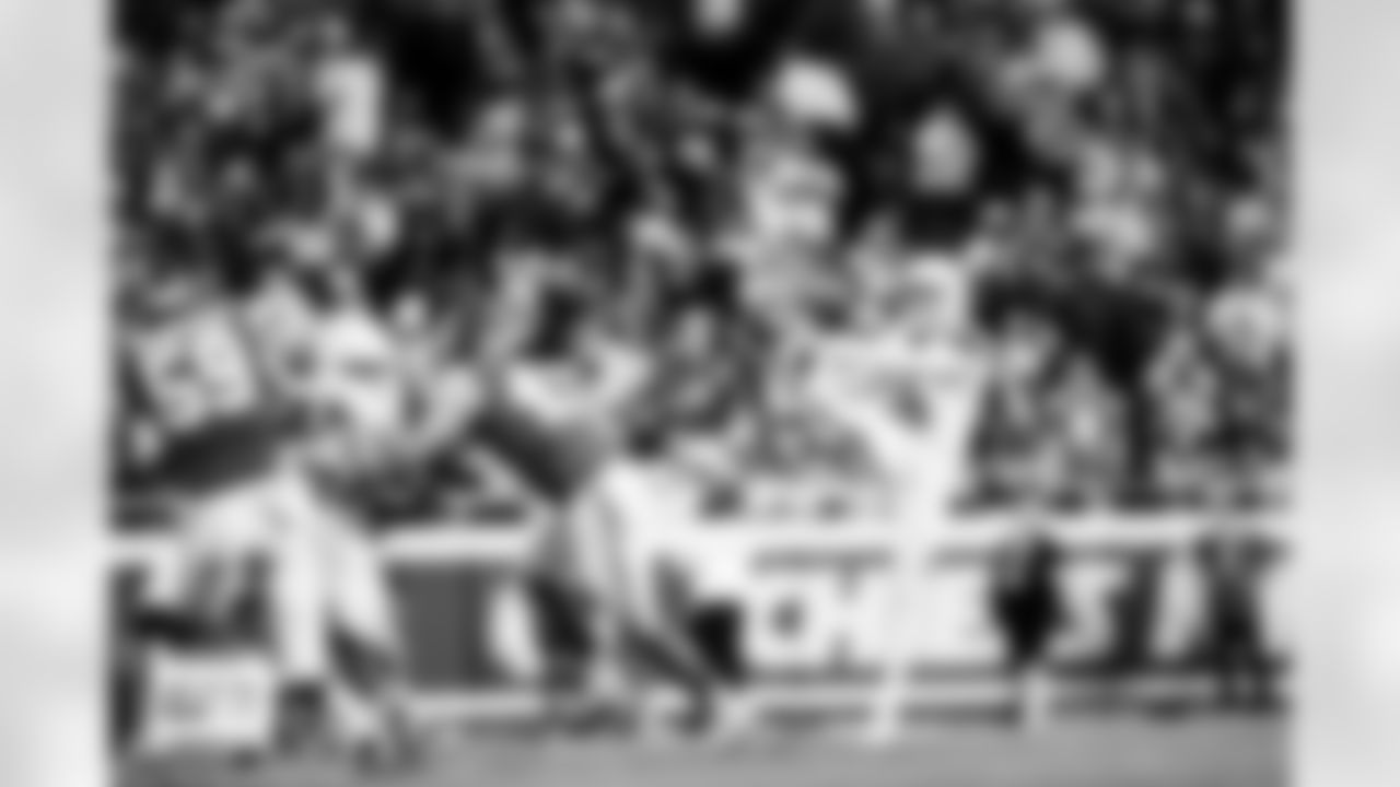 Denver Broncos punter Jeremy Crawshaw (16) punts the ball during the Broncos' Week 17 game against the Kansas City Chiefs at GEHA Field at Arrowhead Stadium in Kansas City, Missouri on December 25, 2025. Photo by Ben Swanson / Denver Broncos