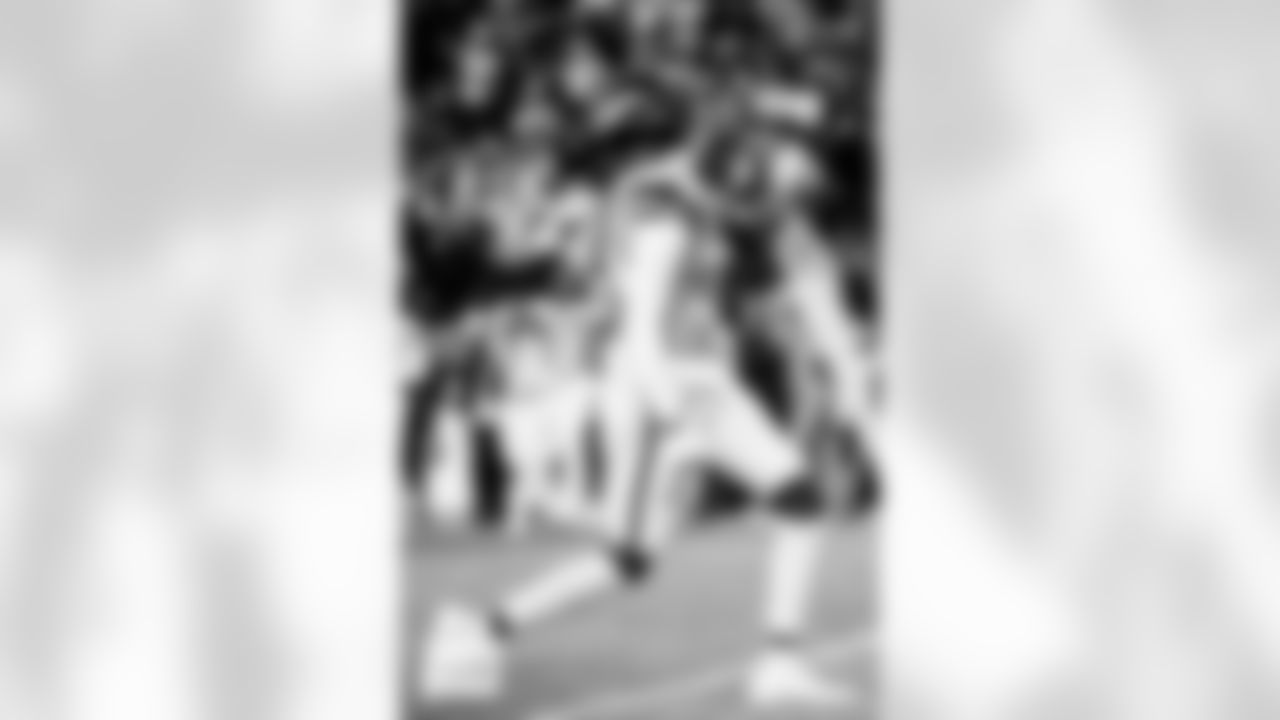 Denver Broncos safety JL Skinner (34) celebrates during the Broncos' Divisional Round playoff game against the Buffalo Bills at Empower Field at Mile High in Denver, Colorado on January 17, 2026. Photo by Ben Swanson / Denver Broncos