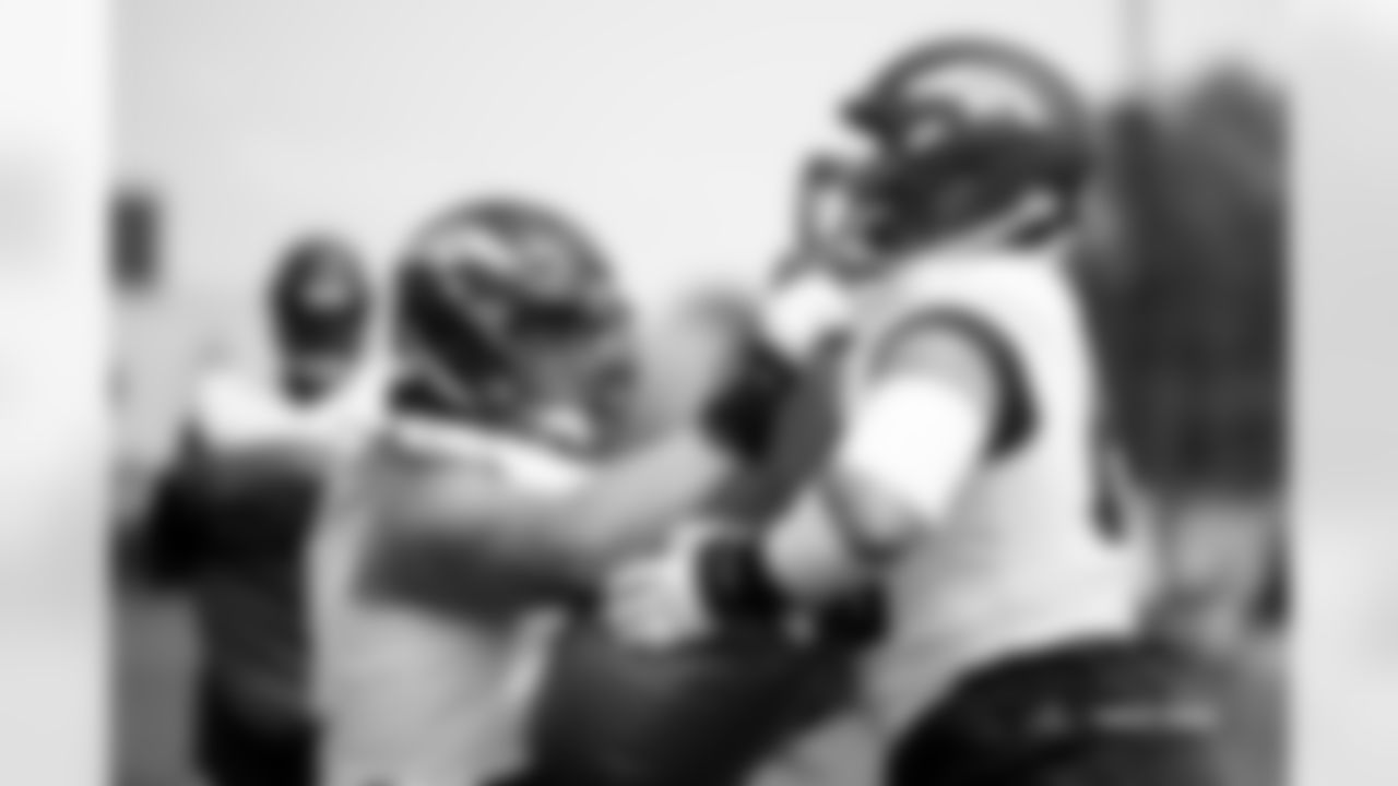 Mike McGlinchey during practice at Broncos Park Powered by CommonSpirit in Englewood, Colorado on September 5, 2024. Photo by Ben Swanson / Denver Broncos