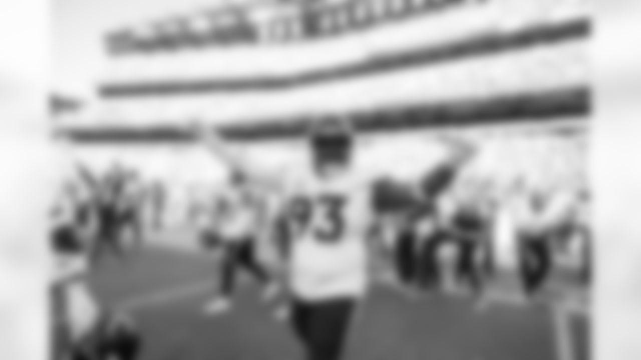 Denver Broncos defensive tackle D.J. Jones (93) reacts after the Broncos' Week 5 game against the Philadelphia Eagles at Lincoln Financial Field in Philadelphia, Pennsylvania on October 5, 2025. Photo by Gabriel Christus / Denver Broncos