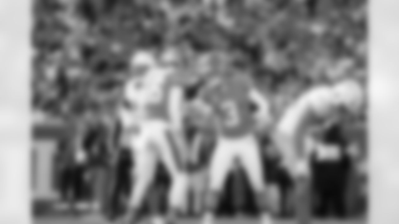 Wil Lutz (3) during the Broncos' Week 18 game against the Los Angeles Chargers at Empower Field at Mile High in Denver, Colorado on January 4, 2026. Photo by Gabriel Christus / Denver Broncos