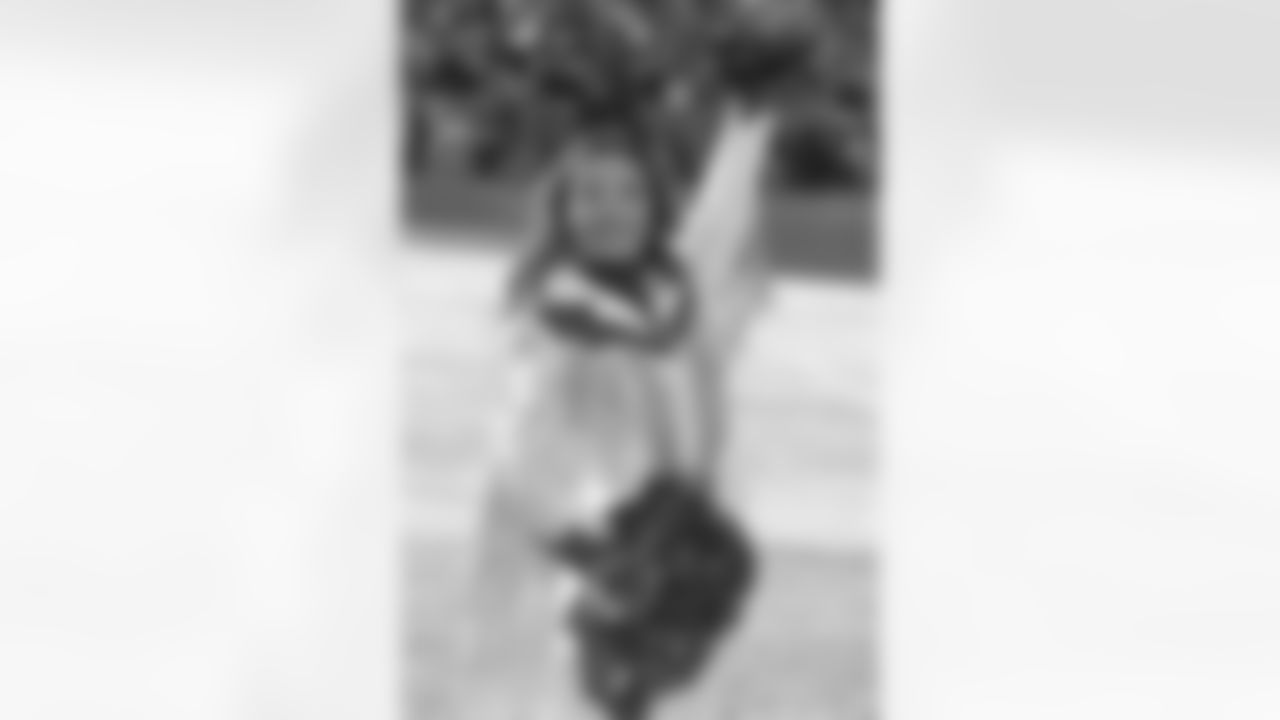 during the Broncos' Divisional Round playoff game against the Buffalo Bills at Empower Field at Mile High in Denver, Colorado on January 17, 2026. Photo by Paul Cloud / Denver Broncos