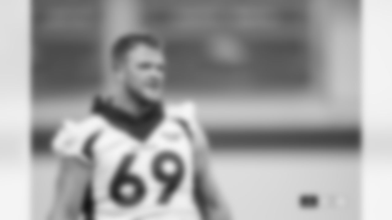 Mike McGlinchey during practice on Thursday, November 30, 2023 at Centura Health Training Center in Englewood, Colorado.
Photo by Gabriel Christus / Denver Broncos