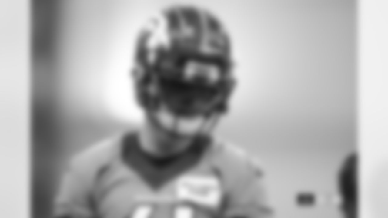 Drew Sanders during practice on Friday, December 1, 2023 at Centura Health Training Center in Englewood, Colorado.
Photo by Gabriel Christus / Denver Broncos