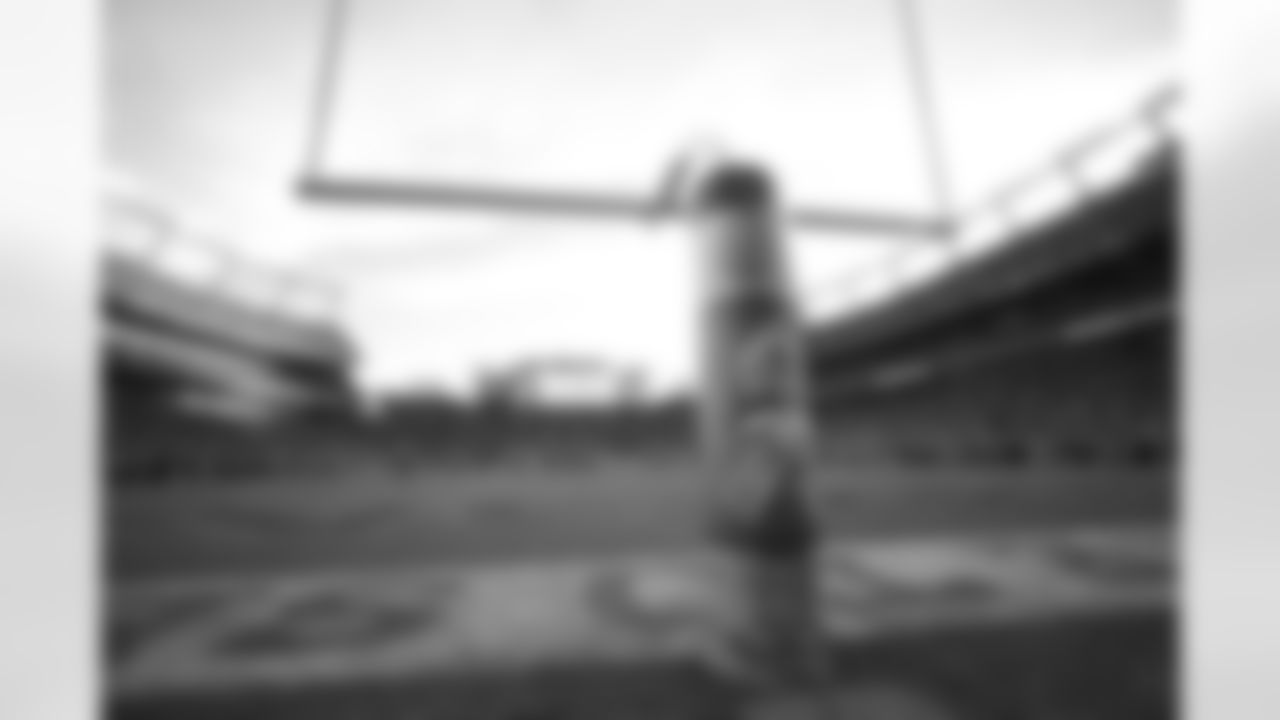 Salute to Service themed goal post during the NFL game against the Cleveland Browns at Empower Field at Mile High in Denver, Colorado, November 03, 2019.
Photo by Gabriel Christus