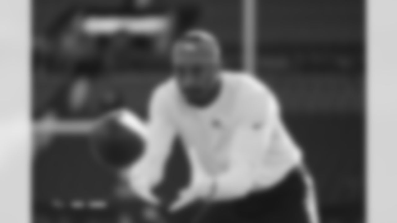 Courtland Sutton (14) before the Broncos' Week 11 game against the Kansas City Chiefs at Empower Field at Mile High in Denver, Colorado on November 16, 2025. Photo by Gabriel Christus / Denver Broncos