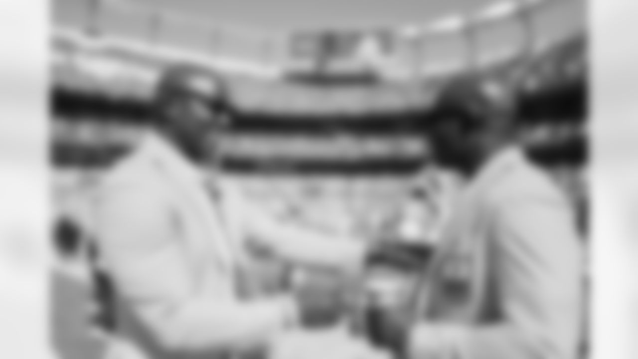DeMarcus Ware and Terrell Davis before the Broncos' Week 5 game against the Las Vegas Raiders at Empower Field at Mile High in Denver, Colorado on October 6, 2024. Photo by Gabriel Christus / Denver Broncos