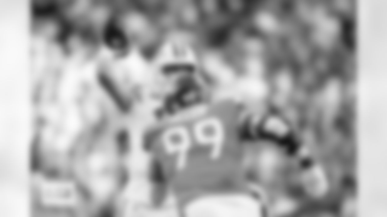 during the Broncos' Week 15 game against the Green Bay Packers at Empower Field at Mile High in Denver, Colorado on December 14, 2025. Photo by Gabriel Christus / Denver Broncos