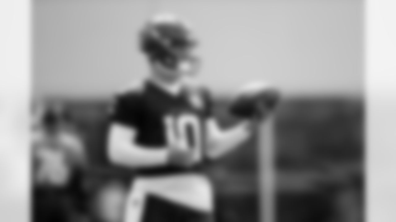 Bo Nix during a mandatory minicamp practice at Broncos Park Powered by CommonSpirit on June 12, 2025 in Englewood, Colorado. Photo by Ben Swanson / Denver Broncos