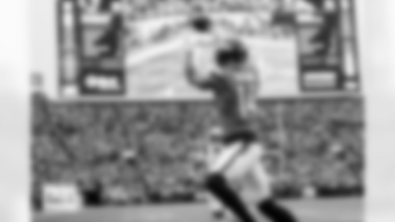 Denver Broncos wide receiver Courtland Sutton (14) makes a catch for a touchdown during the AFC Championship Game between the Denver Broncos and New England Patriots at Empower Field at Mile High in Denver, Colorado on January 25, 2026. Photo by Ben Swanson / Denver Broncos