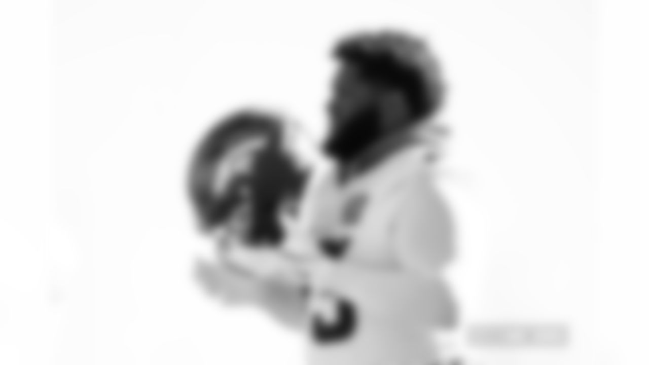 D.J. Jones during practice at Broncos Park Powered by CommonSpirit in Englewood, Colorado on December 10, 2025. Photo by Ben Swanson / Denver Broncos