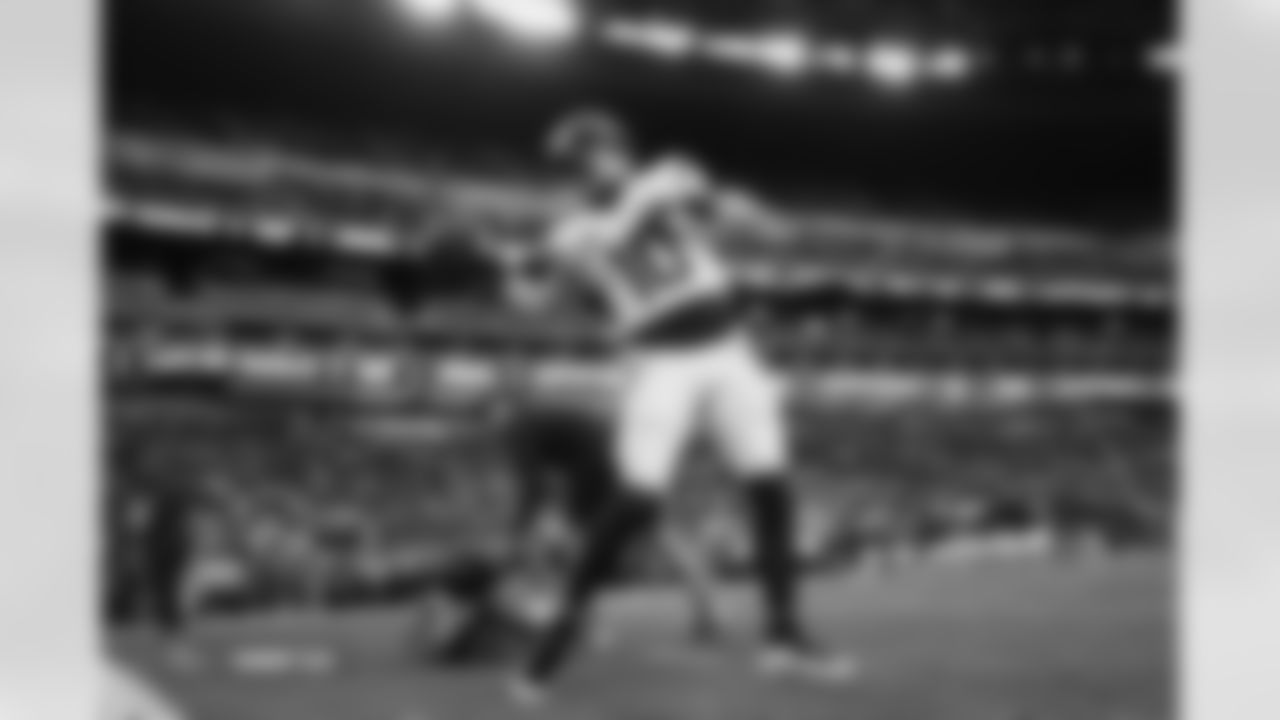 Bo Nix (10) before the Broncos' Week 14 game against the Las Vegas Raiders at Allegiant Stadium in Las Vegas, Nevada on December 7, 2025. Photo by Ben Swanson / Denver Broncos