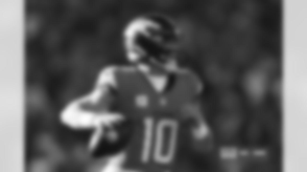 Bo Nix (10) during the Broncos' Week 11 game against the Kansas City Chiefs at Empower Field at Mile High in Denver, Colorado on November 16, 2025. Photo by Ben Swanson / Denver Broncos