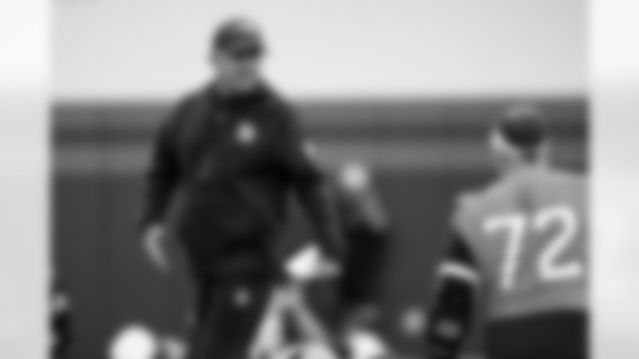 Sean Payton and Garett Bolles during practice at Broncos Park Powered by CommonSpirit in Englewood, Colorado on January 9, 2026. Photo by Ben Swanson / Denver Broncos