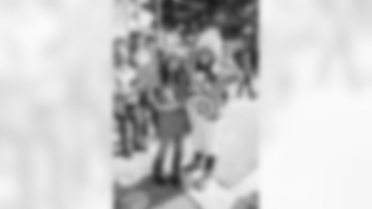 The Denver Broncos host a watch party in Guadalajara on Dec. 7, 2025. Photo credit: Piso 8