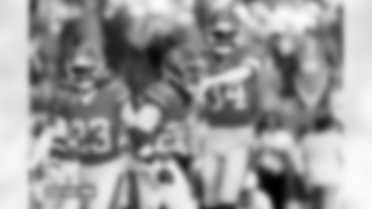 JL Skinner and Ja'Quan McMillian (29) during the Broncos' Week 18 game against the Los Angeles Chargers at Empower Field at Mile High in Denver, Colorado on January 4, 2026. Photo by Ben Swanson / Denver Broncos