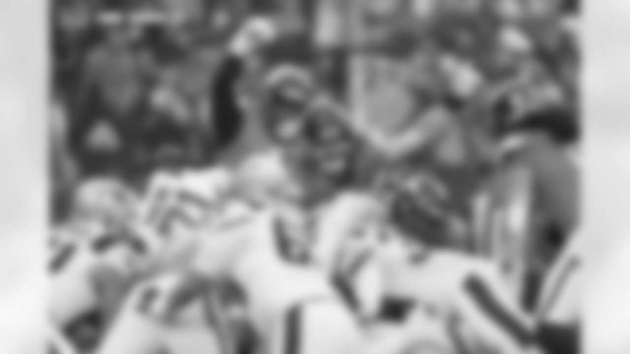 Alex Singleton (49) during the AFC Championship Game between the Denver Broncos and New England Patriots at Empower Field at Mile High in Denver, Colorado on January 25, 2026. Photo by Kyle Cooper / Denver Broncos