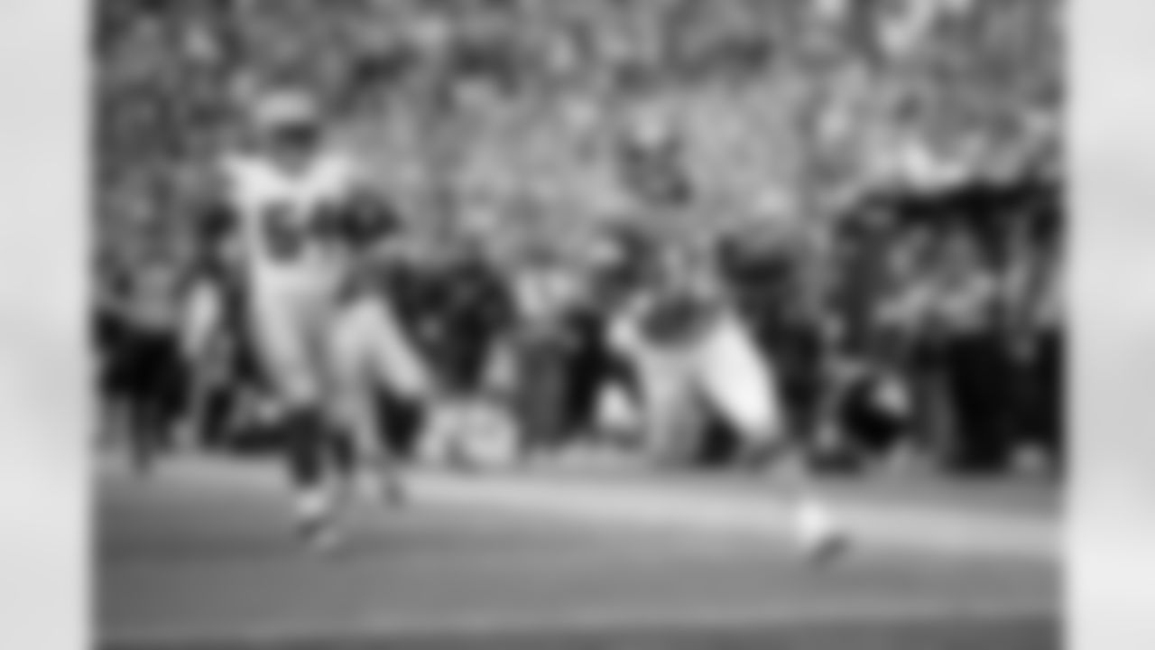 Denver Broncos running back RJ Harvey (12) runs with the ball for a touchdown during the Broncos' Week 8 game against the Dallas Cowboys at Empower Field at Mile High in Denver, Colorado on October 26, 2025. Photo by Ben Swanson / Denver Broncos