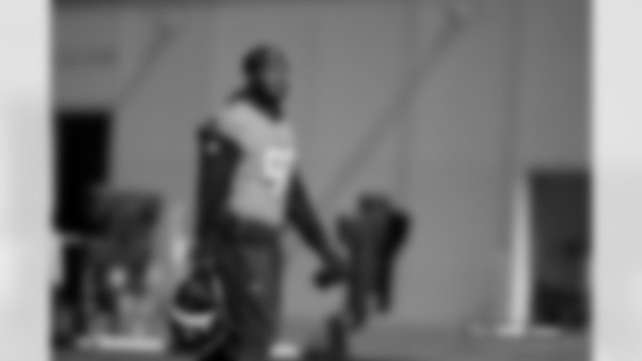 John Franklin-Myers during practice at Broncos Park Powered by CommonSpirit in Englewood, Colorado on October 30, 2025. Photo by Gabriel Christus / Denver Broncos