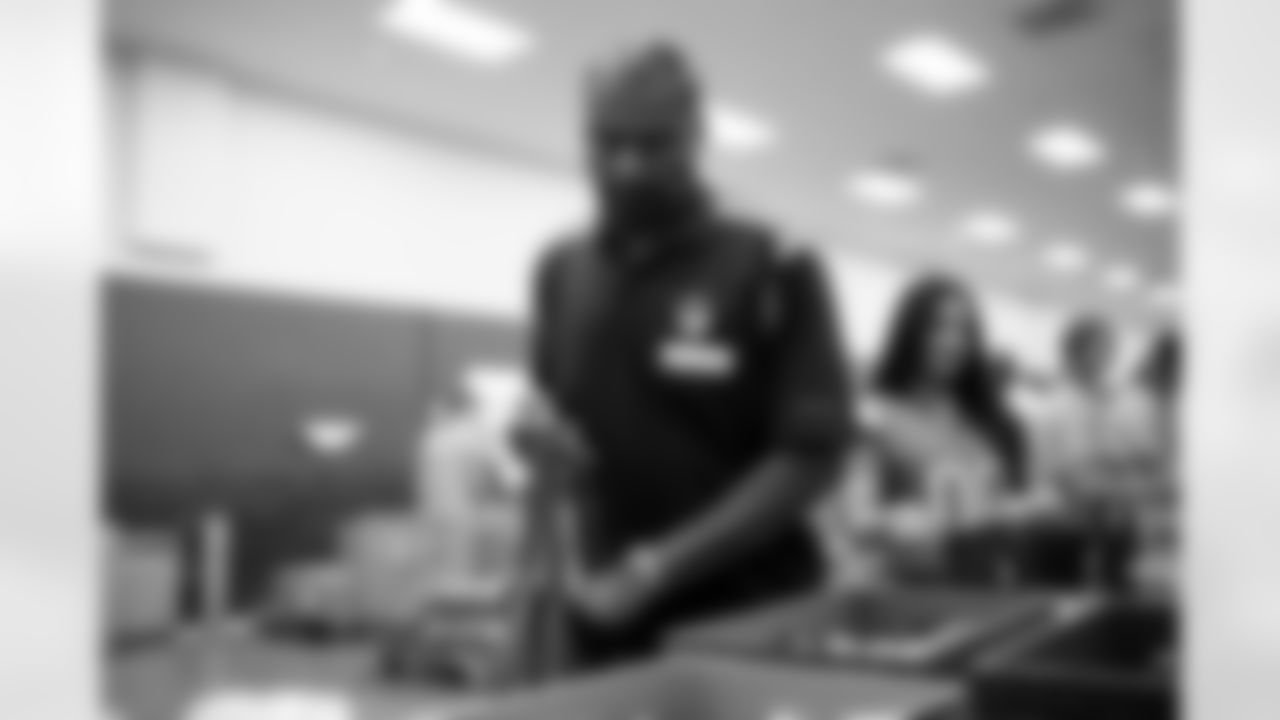Marvin Montgomery during a Totes of Hope food packaging event at Food Bank of the Rockies in Denver, Colorado on September 17, 2024. Photo by Ben Swanson / Denver Broncos
