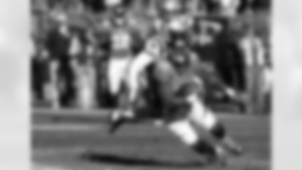 Career Postseason Receiving Yards
759 (second most in franchise history)