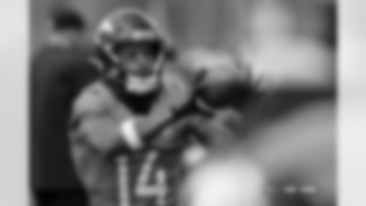 Courtland Sutton during practice at Broncos Park Powered by CommonSpirit in Englewood, Colorado on December 11, 2025. Photo by Ben Swanson / Denver Broncos