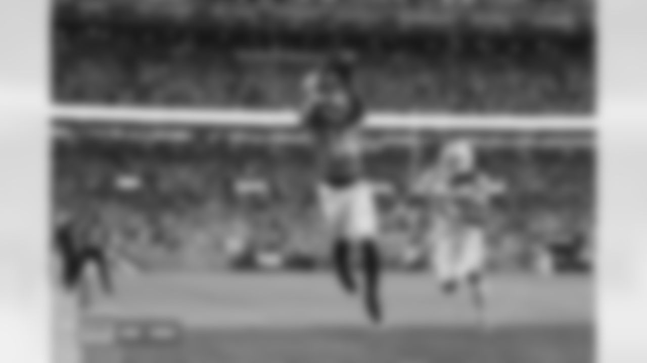 Courtland Sutton (14) during the Broncos' Week 15 game against the Green Bay Packers at Empower Field at Mile High in Denver, Colorado on December 14, 2025. Photo by Gabriel Christus / Denver Broncos