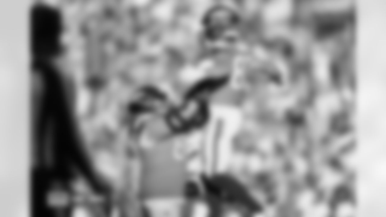 Michael Bandy (83) during the Broncos' Week 15 game against the Green Bay Packers at Empower Field at Mile High in Denver, Colorado on December 14, 2025. Photo by Gabriel Christus / Denver Broncos