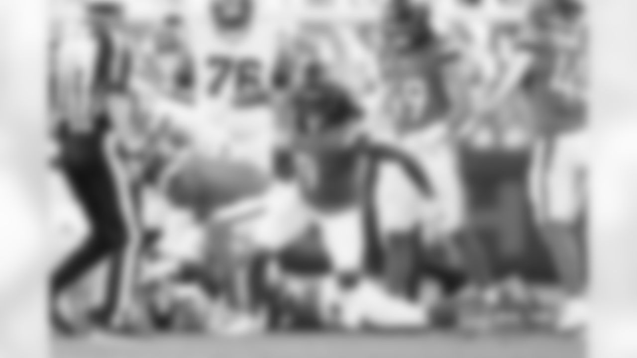 Talanoa Hufanga (9) during the Broncos' Week 7 game against the New York Giants at Empower Field at Mile High in Denver, Colorado on October 19, 2025. Photo by Gabriel Christus / Denver Broncos